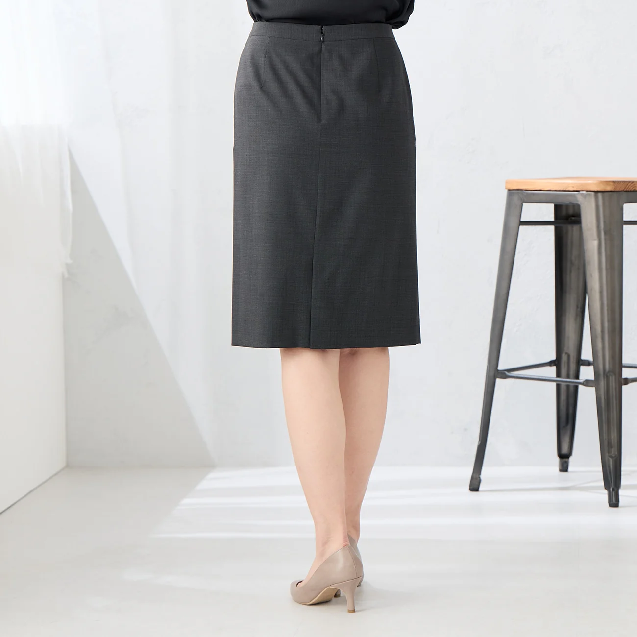 Washable Tight Skirt -Gray - Image 6