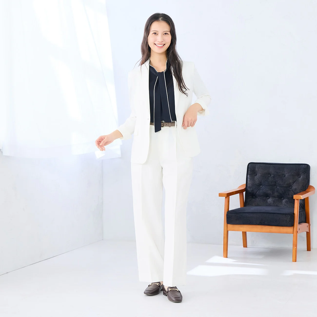 BALLERINA Heat Block Wide Pants - White - Image 3