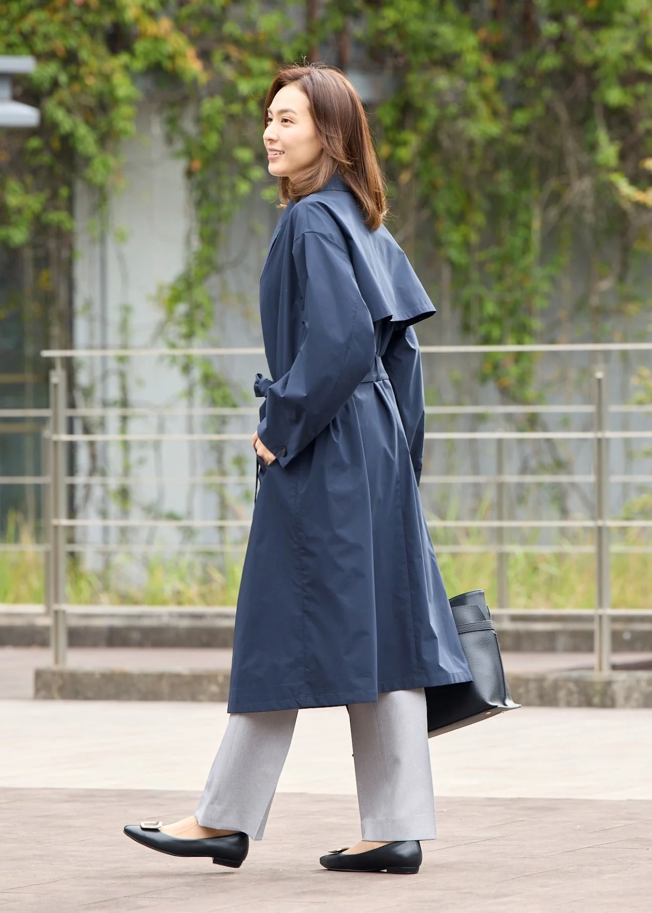 3-Way Water-repellent Trench Coat with Quilted Vest - Image 13