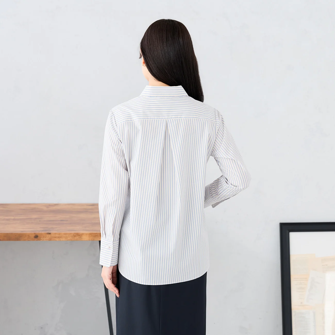 Skipper Collar Shirt with Pearls - Beige - Image 6