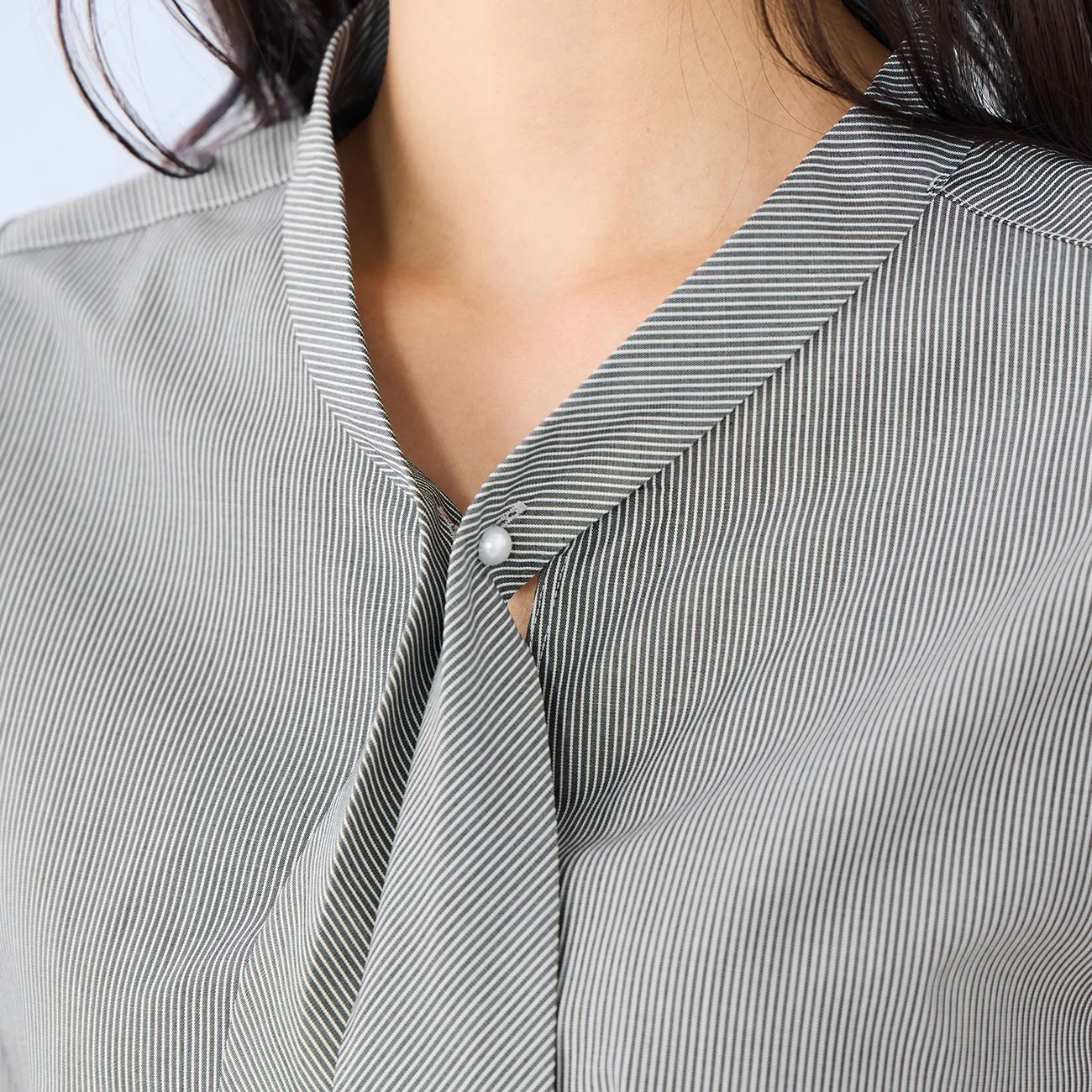 Women's Bamboo Rayon Striped Short Sleeve Bow Tie Shirt - Gray - Image 7