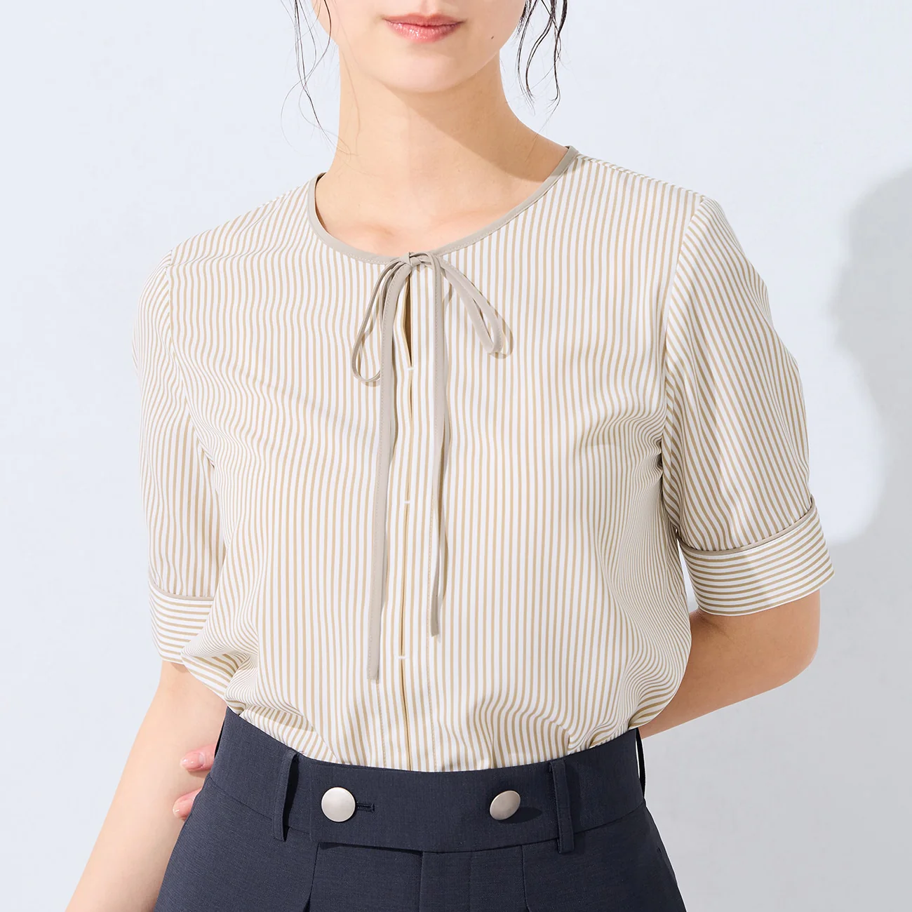 Short Sleeve Narrow Bow Tie Stripe Blouse - Image 5