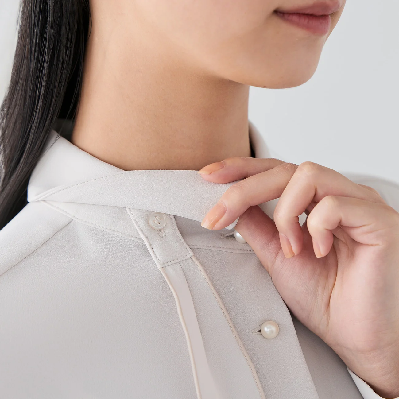 2-Way Bow-Tie Blouse with Pearls - Image 7