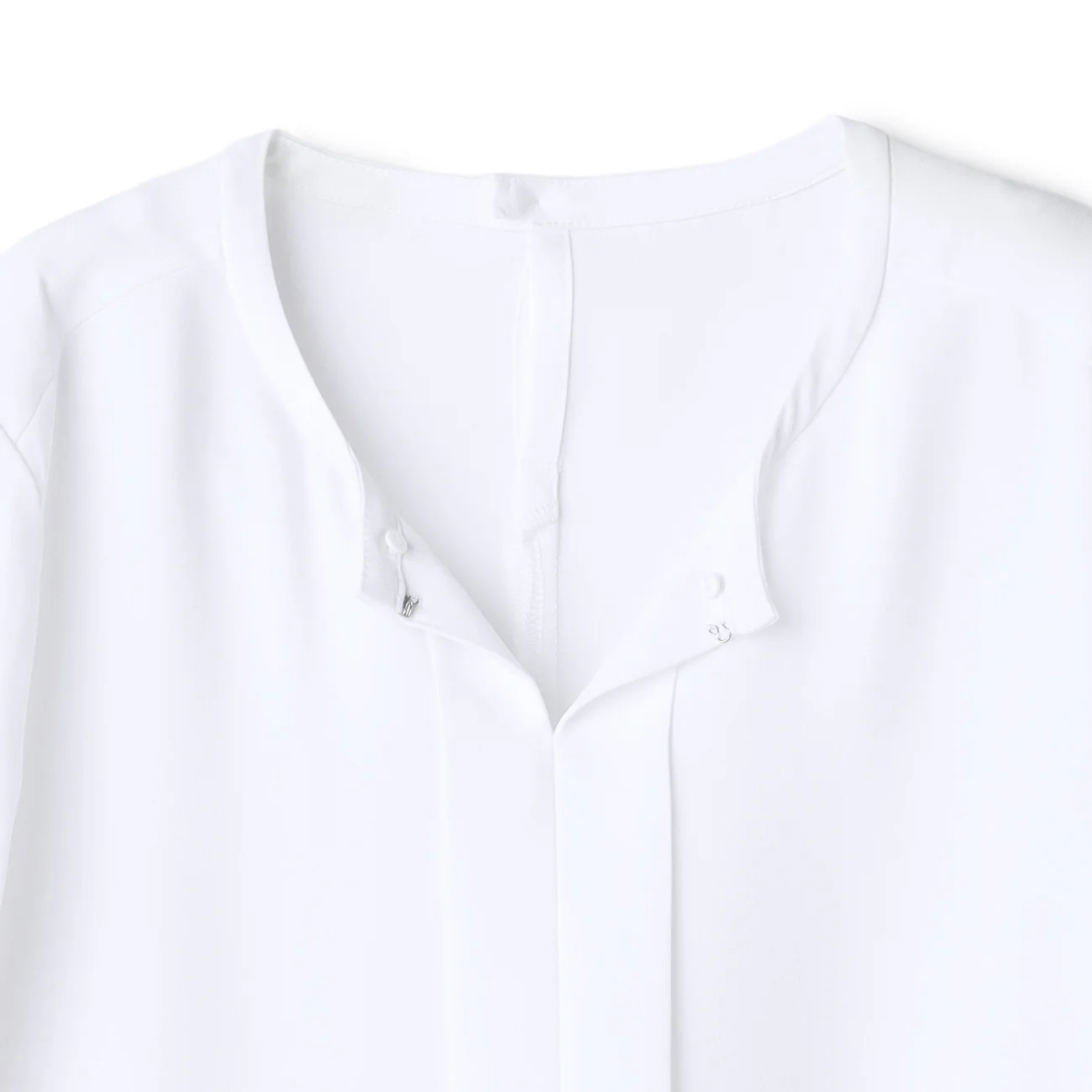 4-Way Blouse with Accessory and Ribbon - White - Image 17