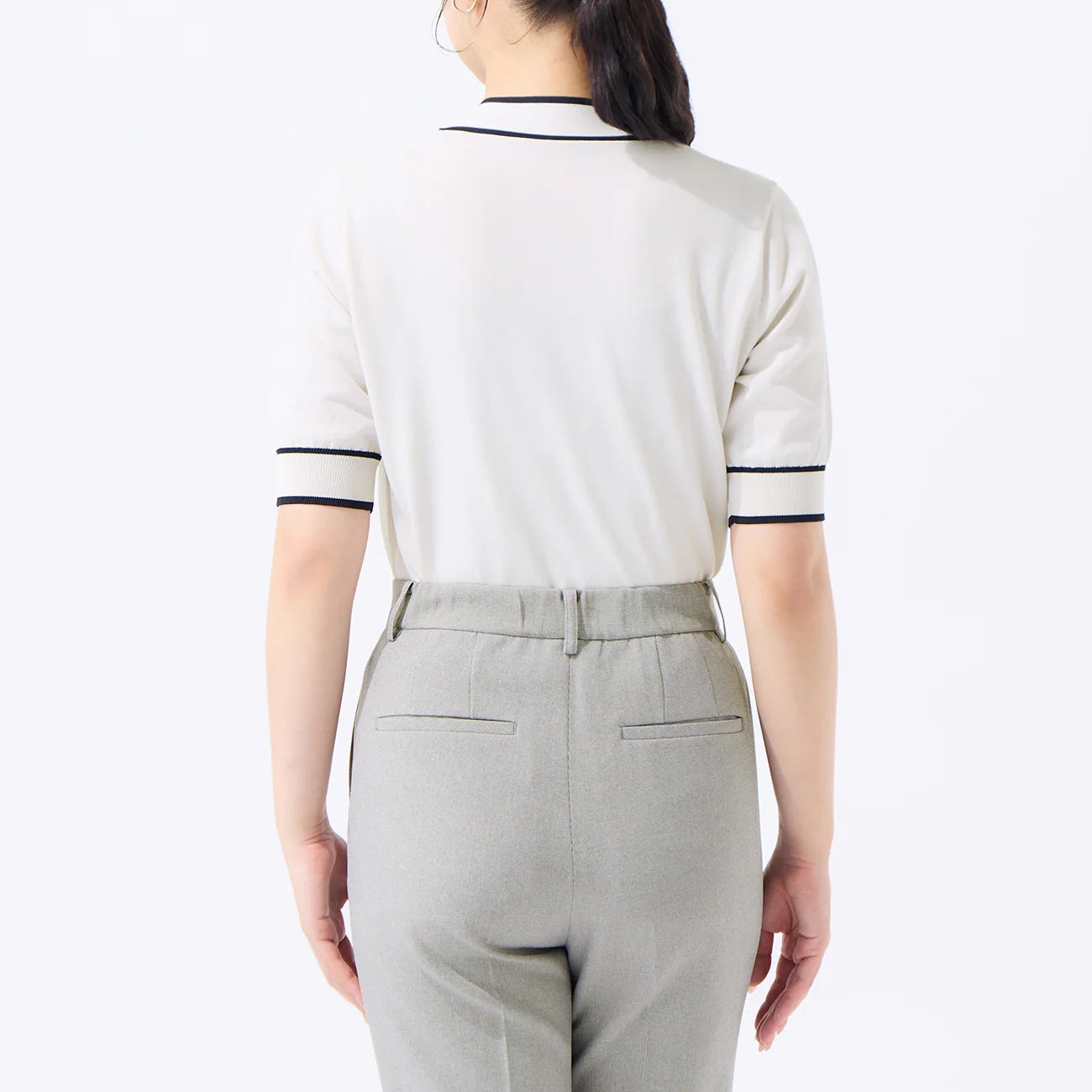 Washable Cool Touch Contrast Bow Tie Short Sleeve Knit Top - Image 4