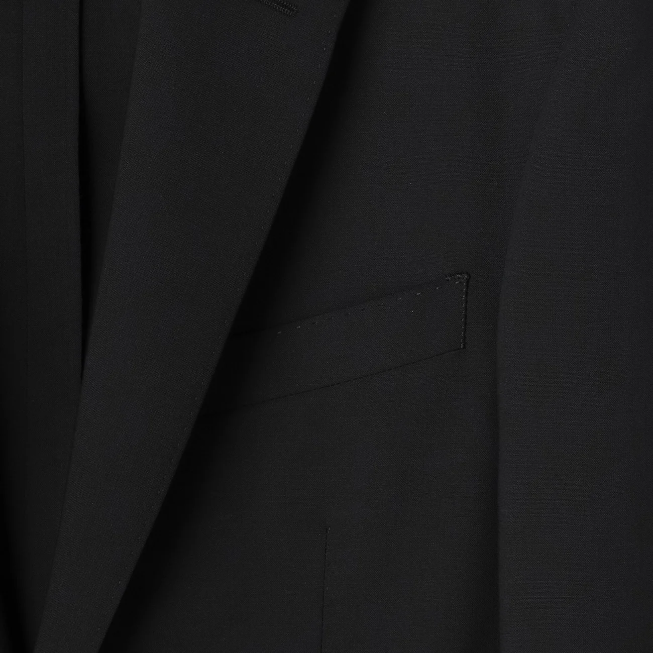 High Breathability Suit with Side Adjusters - Black - Image 3