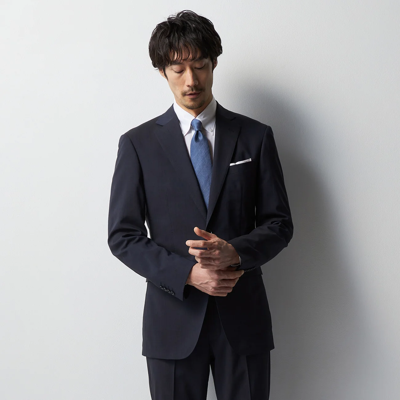High-breathability Cool Touch Heat Block Suit with Side Adjuster - Navy