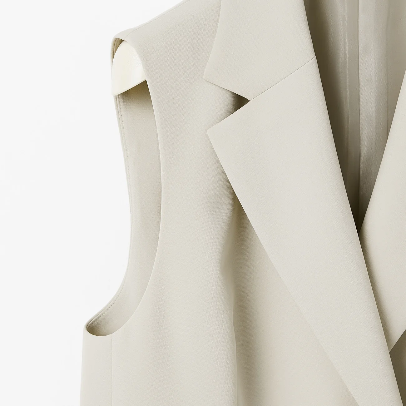 THE THIRD SUITS Double Cloth Vest - Beige - Image 4