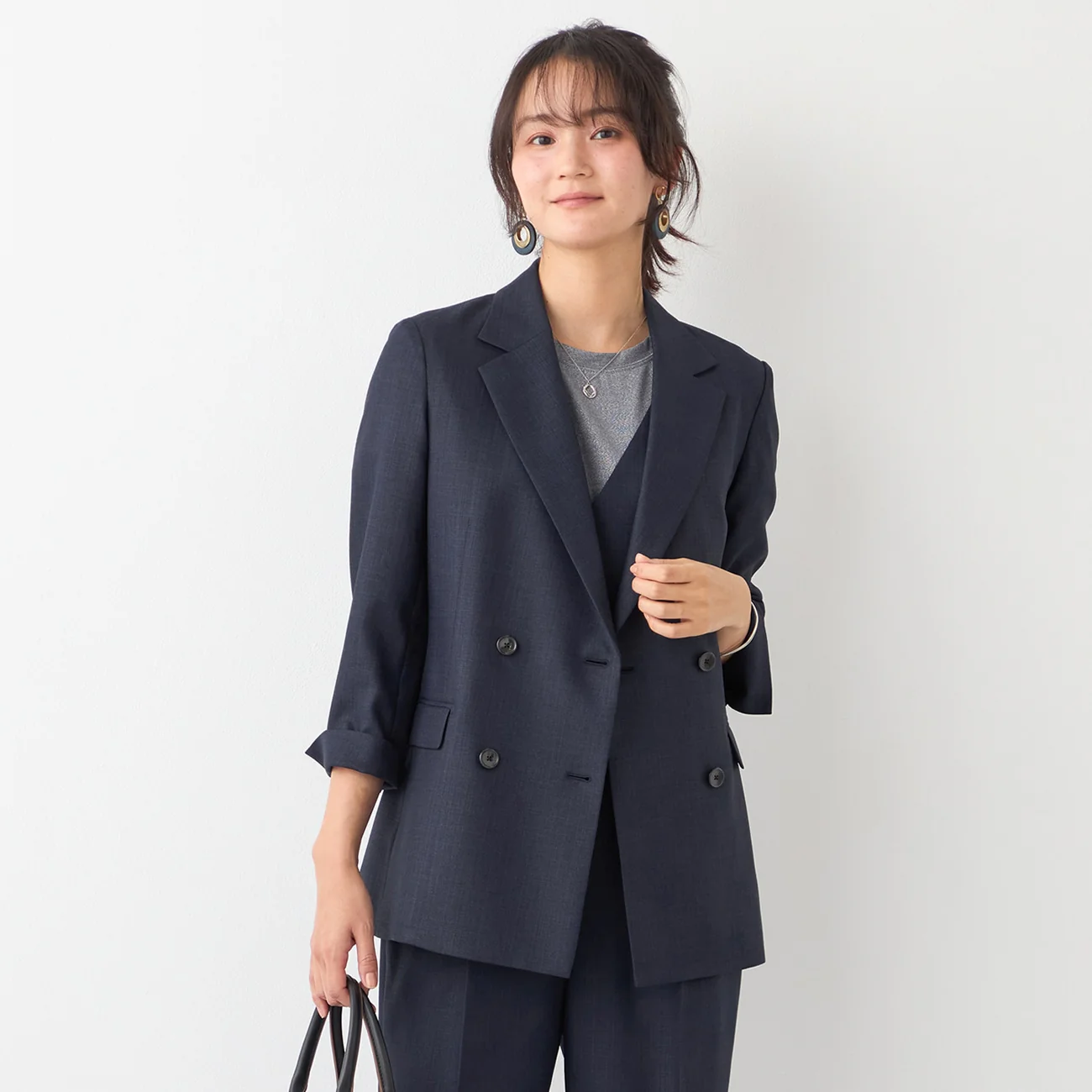 THE THIRD SUITS Linen-Like Cropped Sleeve Double-Breasted Jacket - Navy - Image 14
