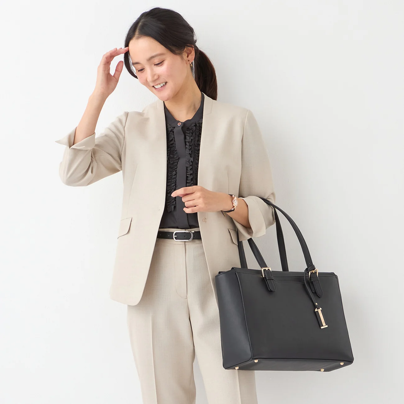 THE THIRD SUITS Linen-Like Cropped Sleeve Collarless Jacket - Beige - Image 11
