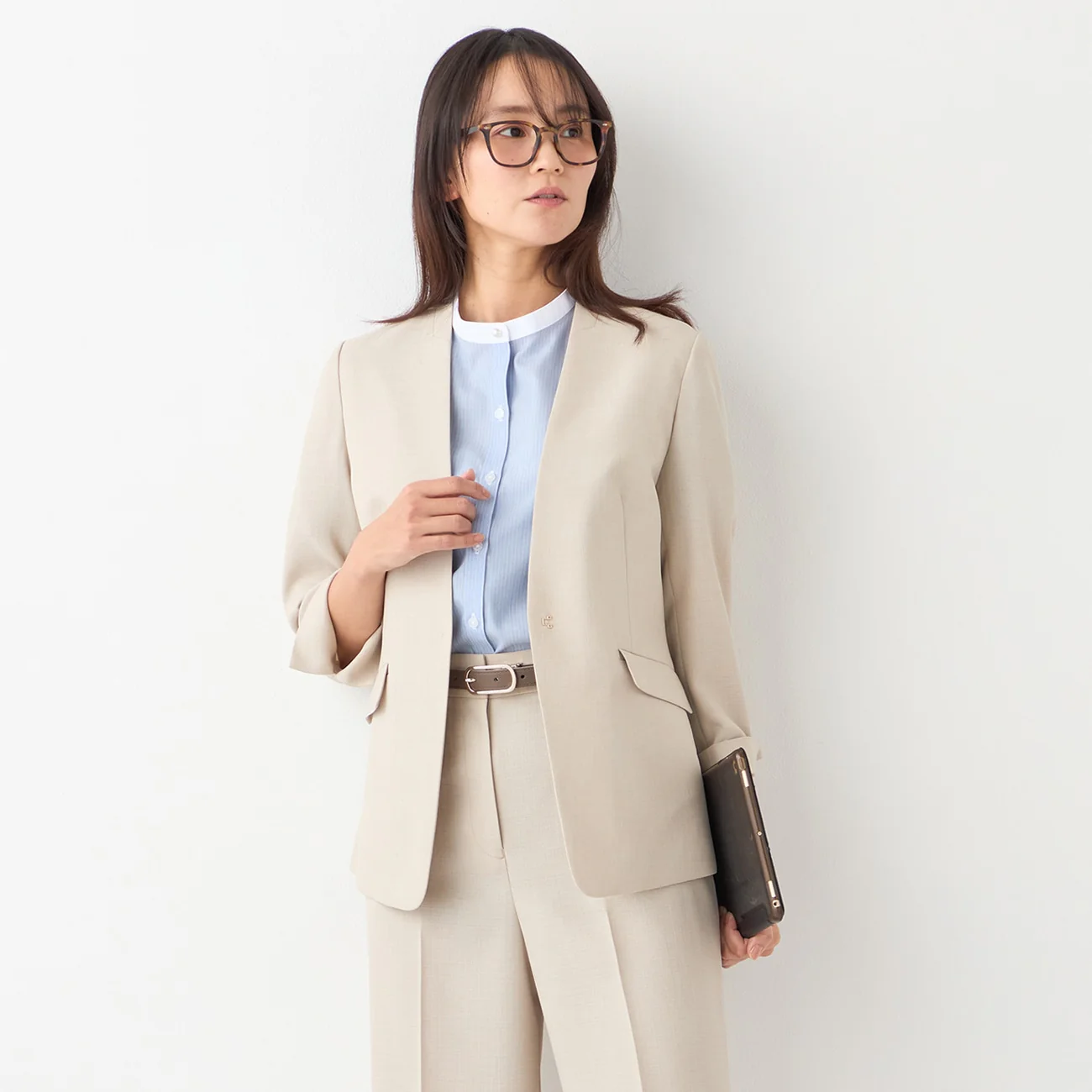 THE THIRD SUITS Linen-Like Cropped Sleeve Collarless Jacket - Beige - Image 15