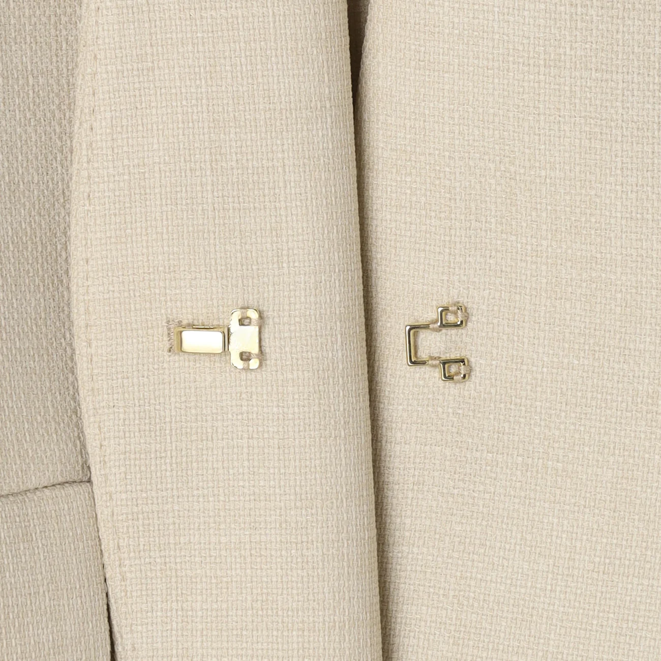 THE THIRD SUITS Linen-Like Cropped Sleeve Collarless Jacket - Beige - Image 25
