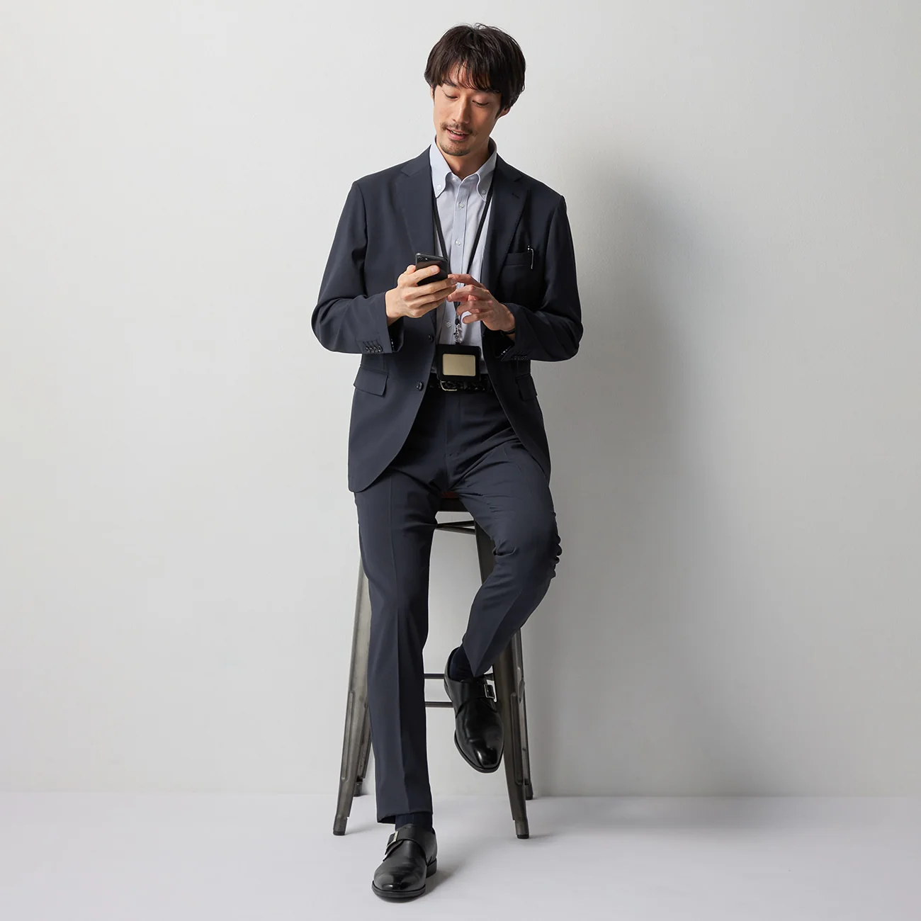 Super Cool Wrinkle-Resistant Houndstooth Suit Pants - Navy - Image 4