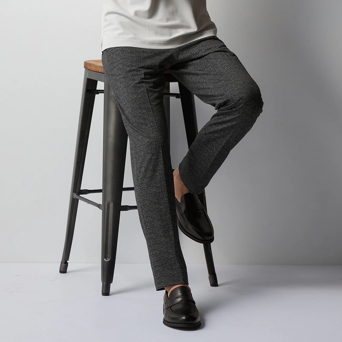 THE THIRD SUITS Japanese Fabric High-Breathability Glen-Plaid Pants - Charcoal Gray - Image 2