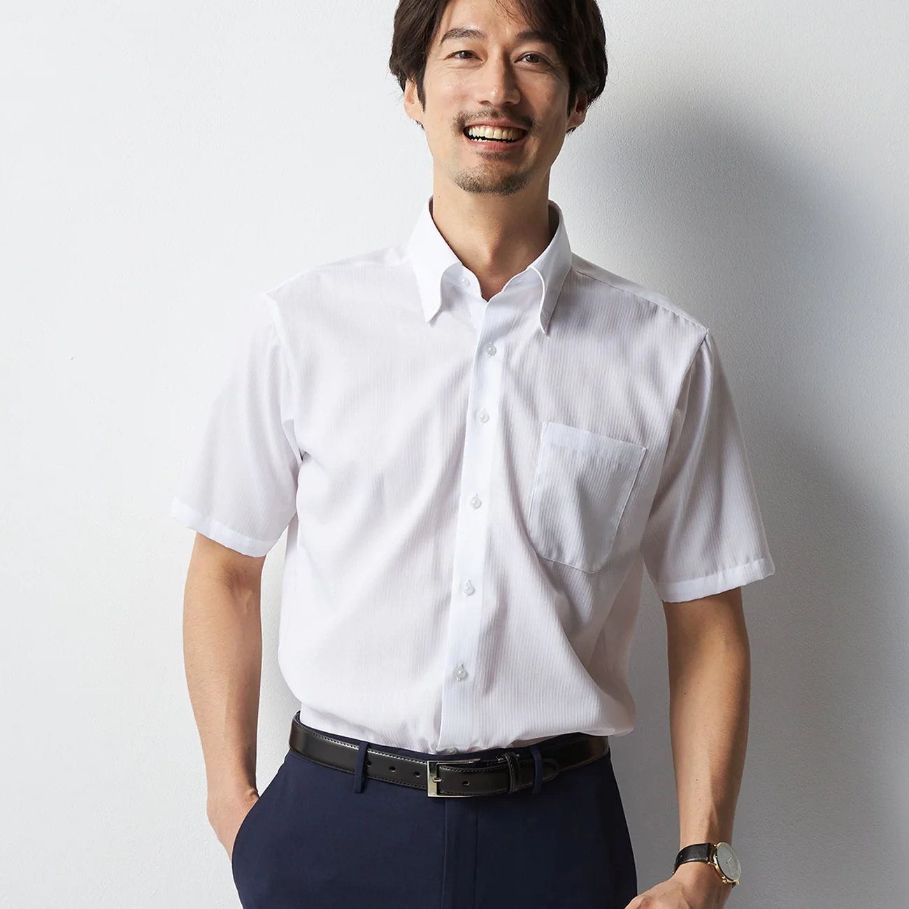 Super Cool Non-Iron Short Sleeve Button-Down Shirt - White