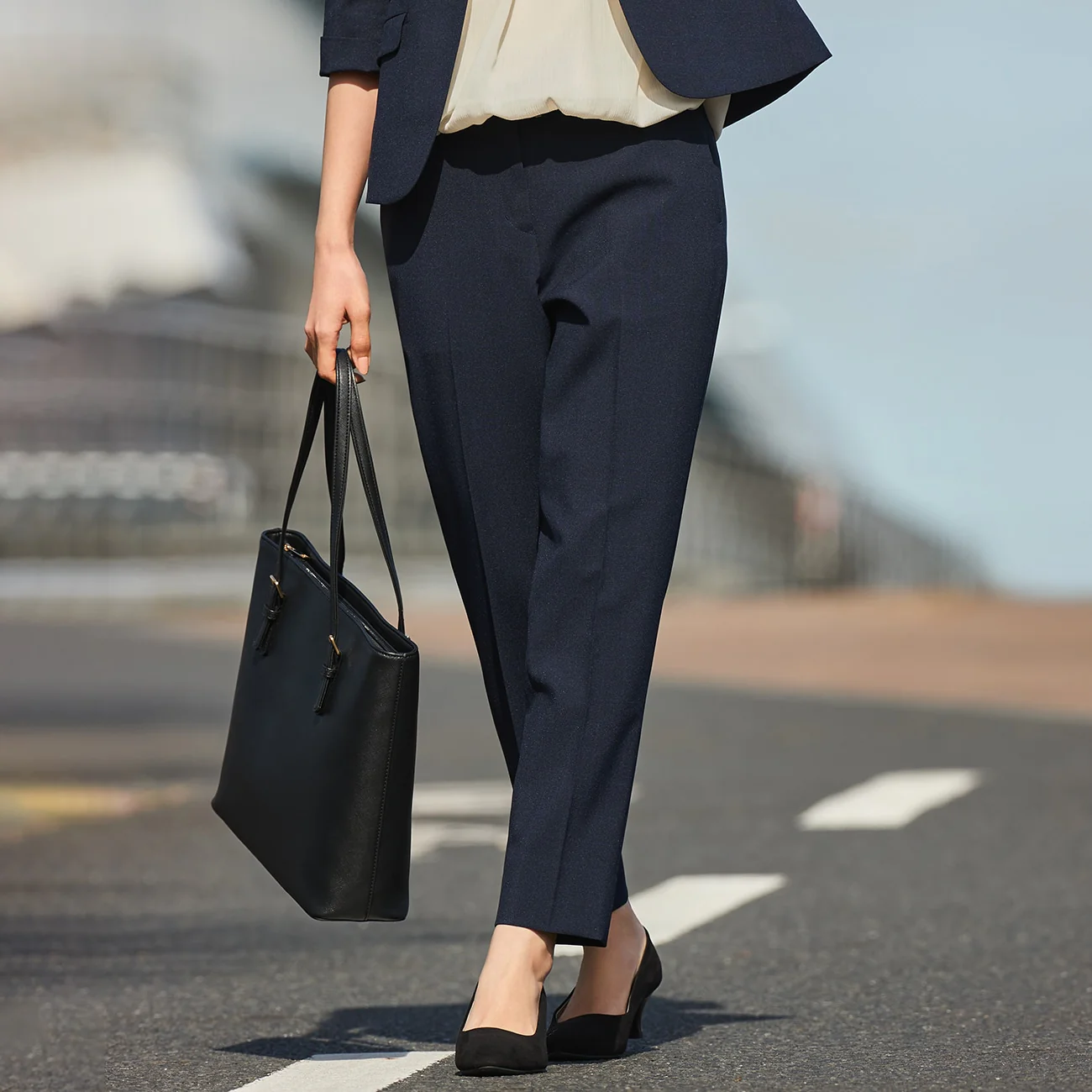 Washable Stretch Cropped Check Pants - Navy