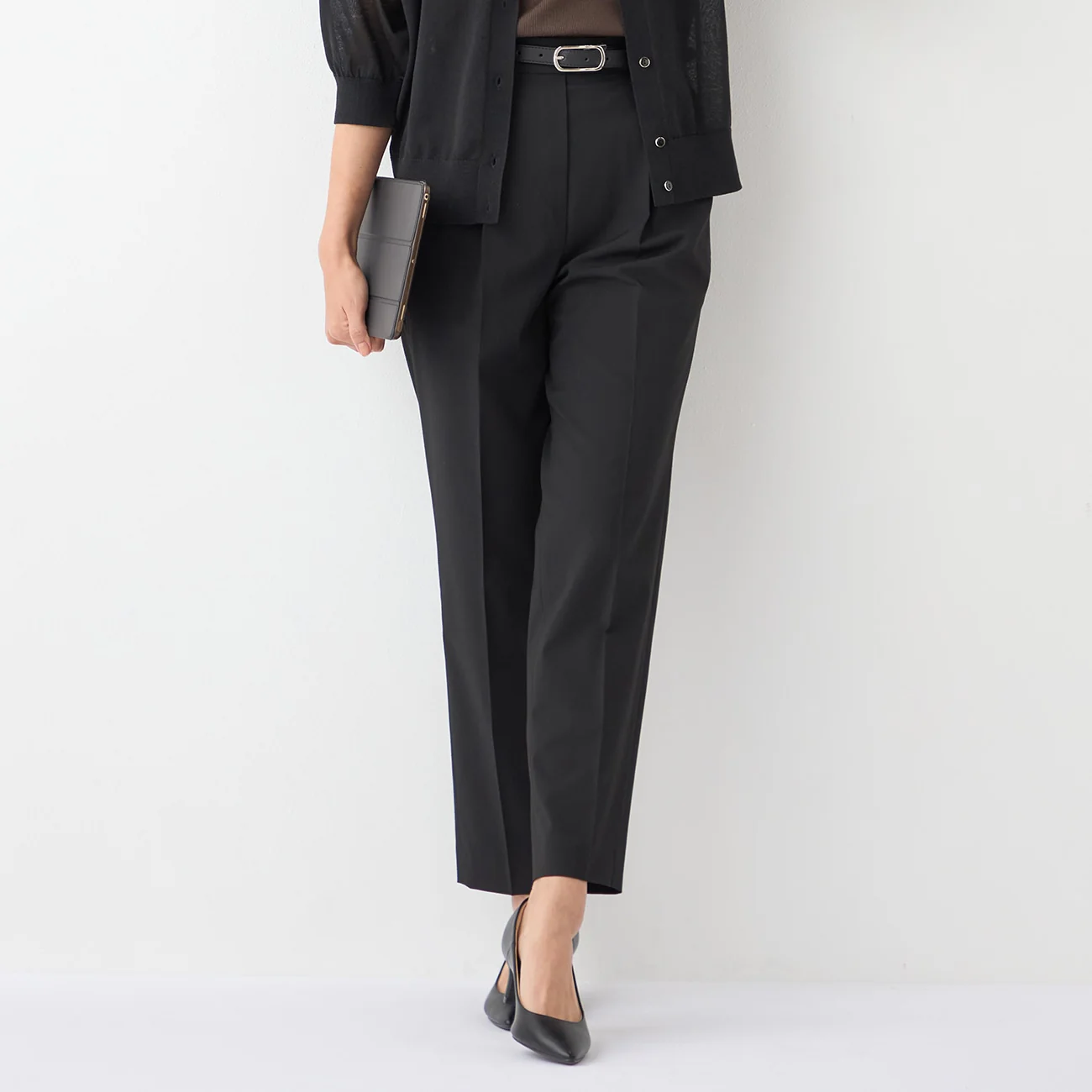 Flamingo Airy Tapered Pants - Black - Image 10