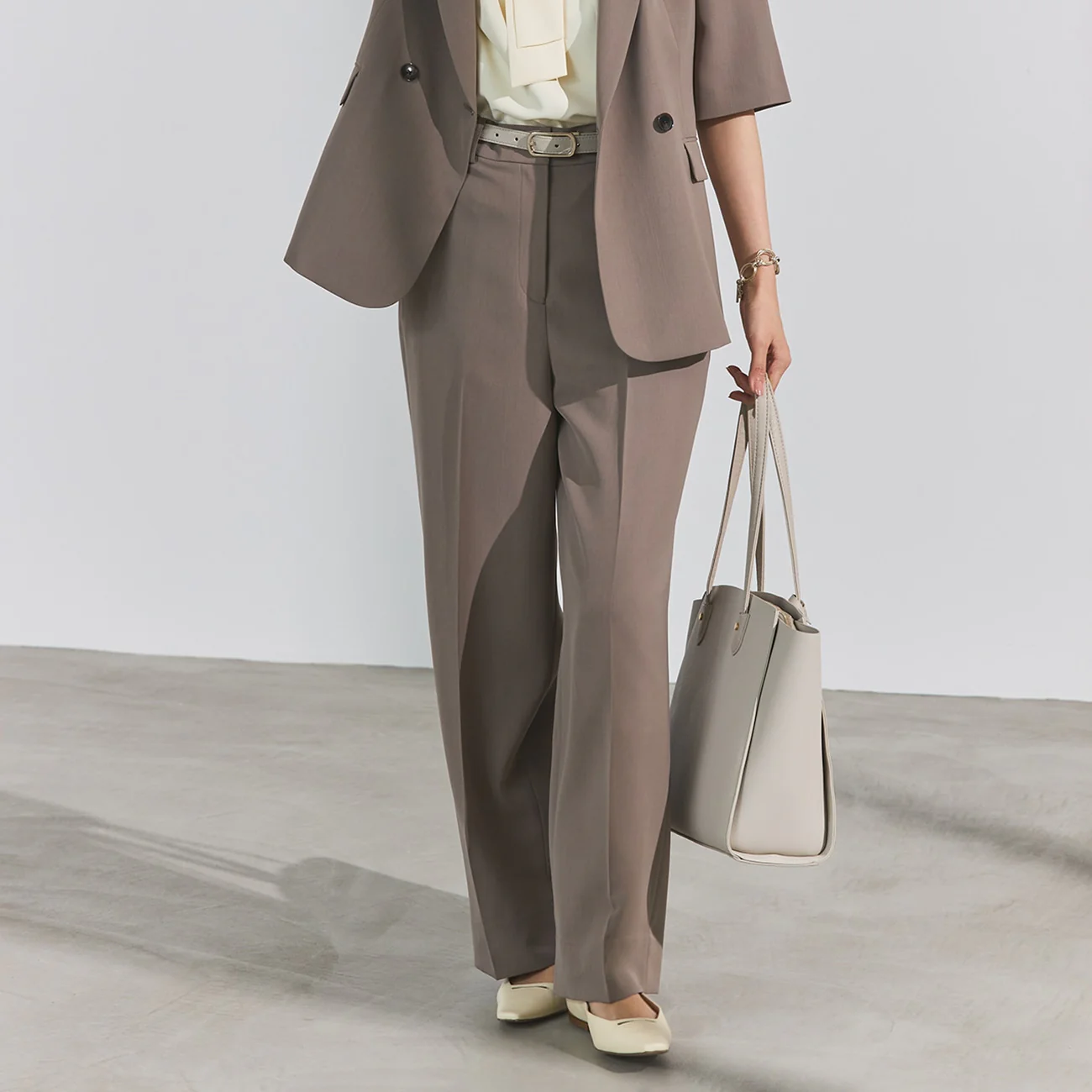 THE THIRD SUITS Washable Cool Touch Wide Pants - Beige