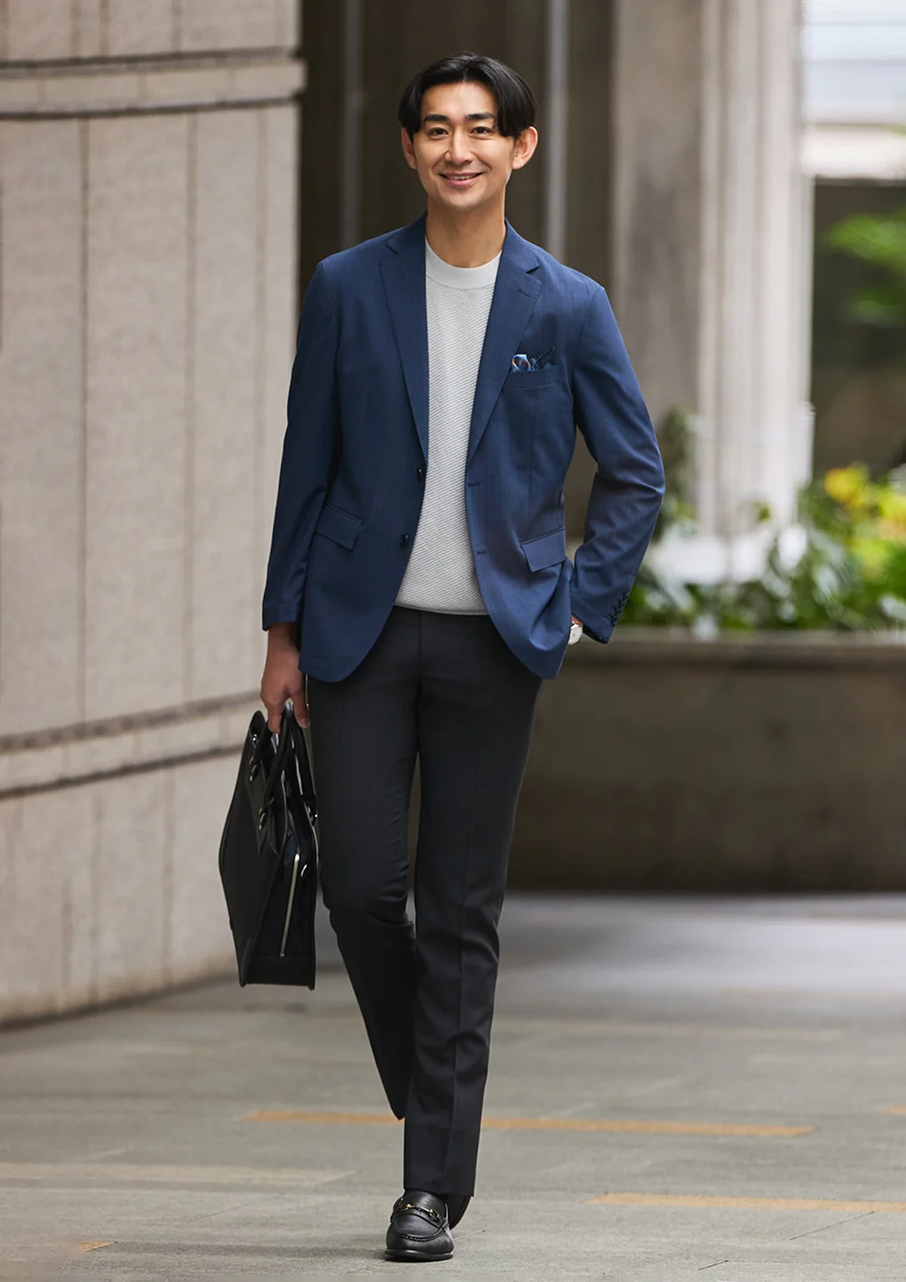 Linen Blend Kersey Knit T-Shirt - Image 25