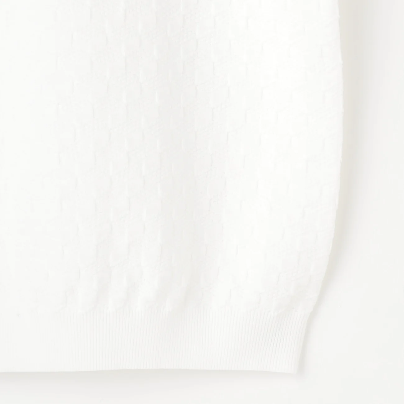 BIZSPO Jacquard Knit T-Shirt - Image 11