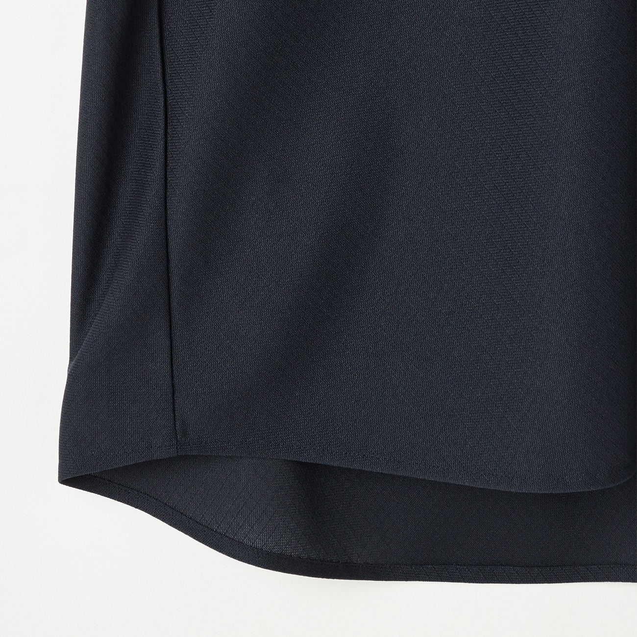 Full-Buttoned Diamond Pattern Button-Down Polo Shirt - Image 6