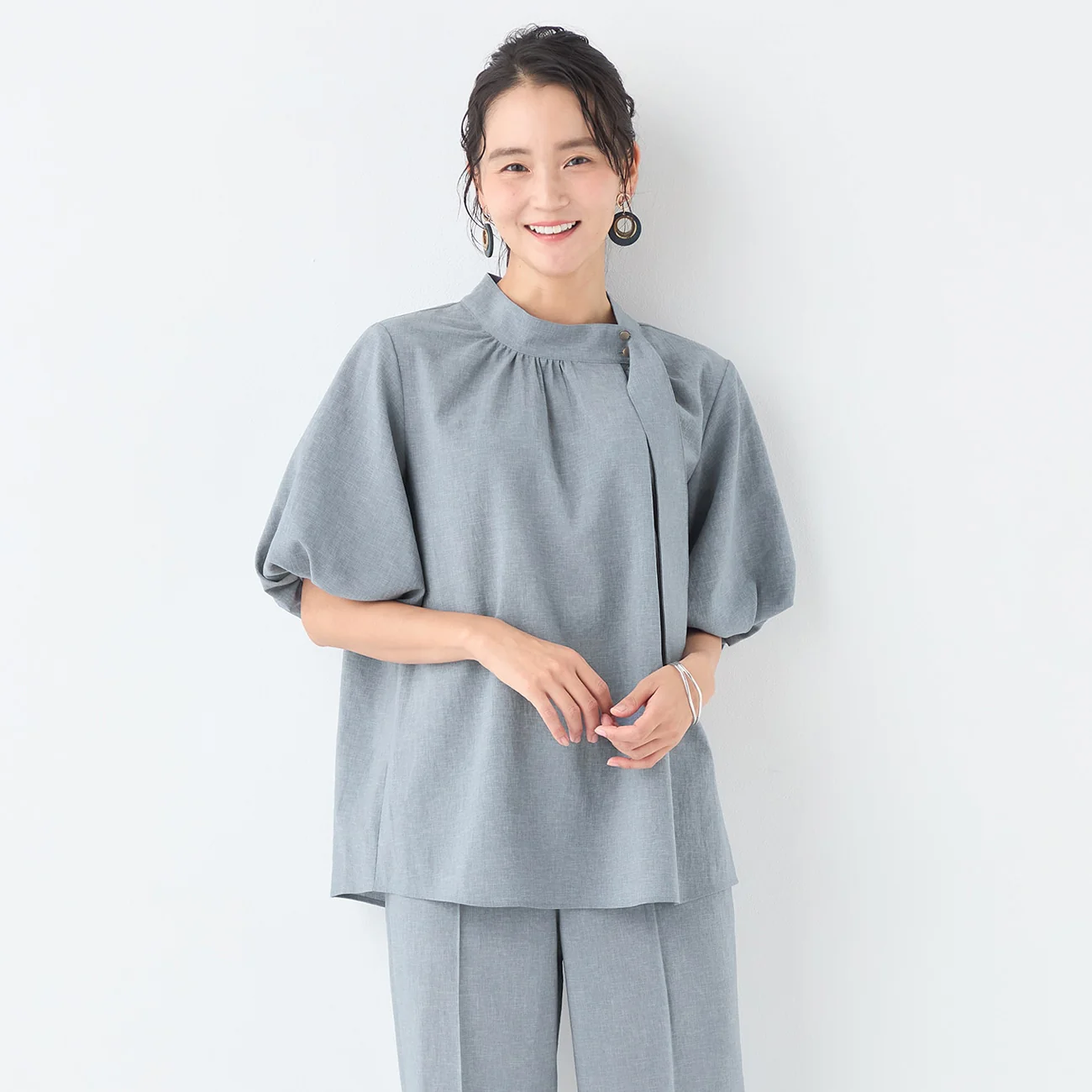 Tie-Neck Voluminous Sleeve Blouse - Image 2