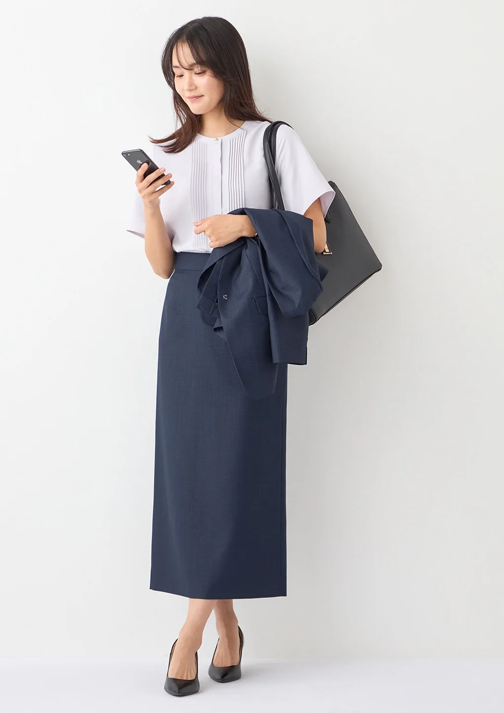 VEIL Pintuck Blouse - Image 37
