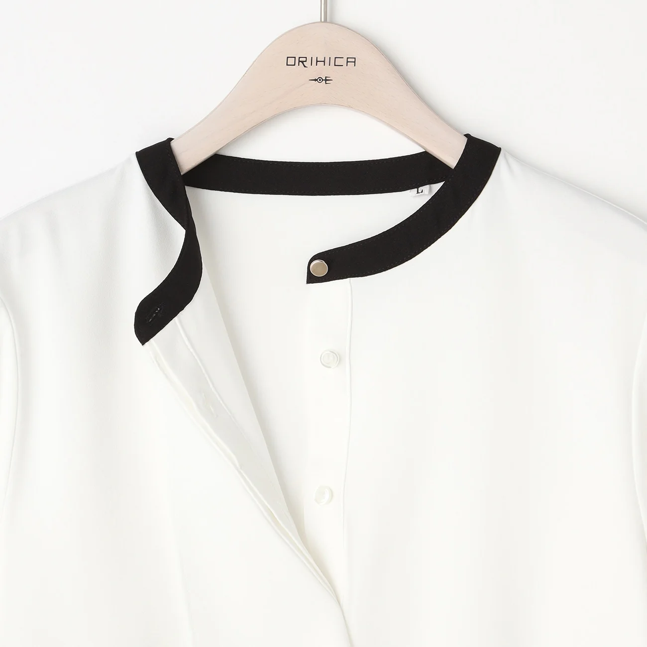 Bicolor Ruffle Bowtie Blouse - Image 3