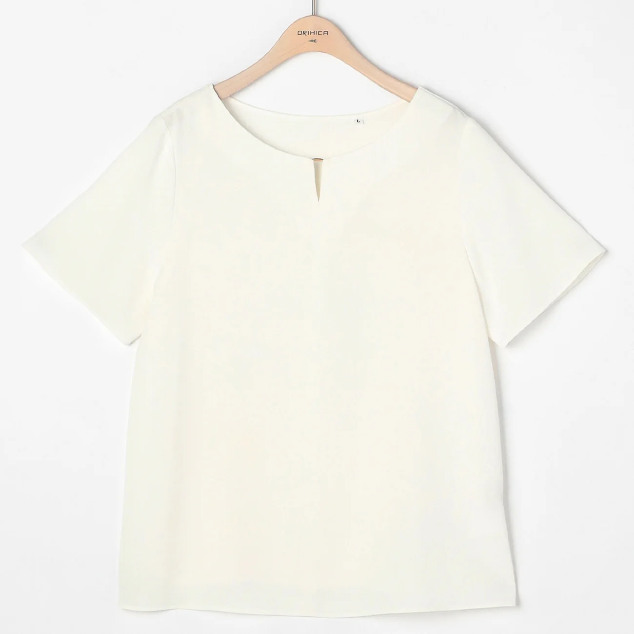 Tucked Blouse with Metal Accessory - Image 2