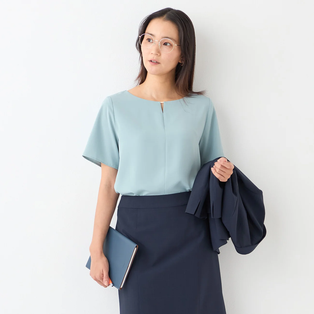 Tucked Blouse with Metal Accessory - Image 25