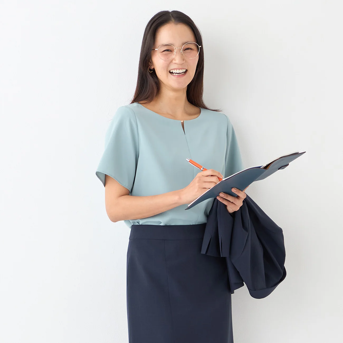 Tucked Blouse with Metal Accessory - Image 27