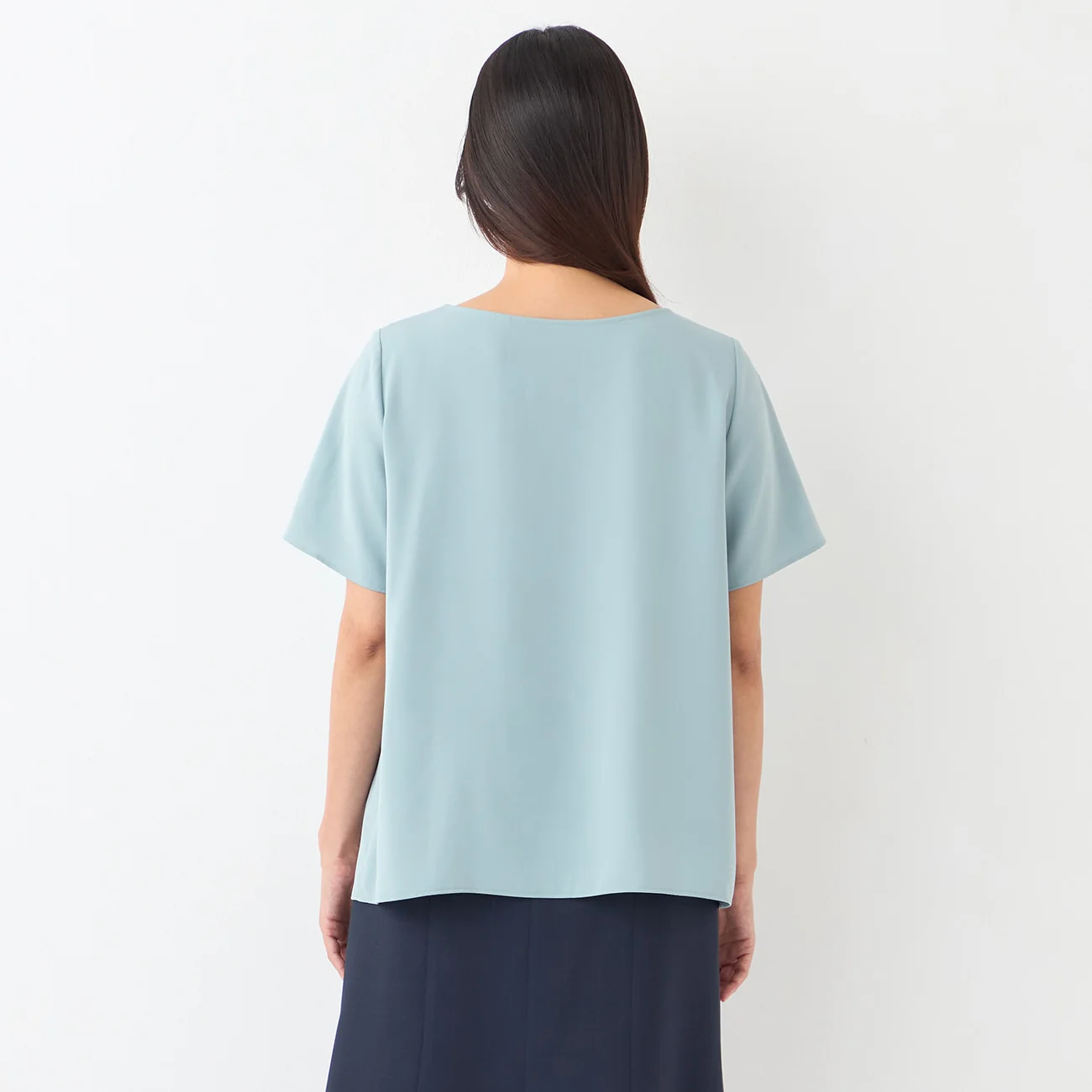 Tucked Blouse with Metal Accessory - Image 30