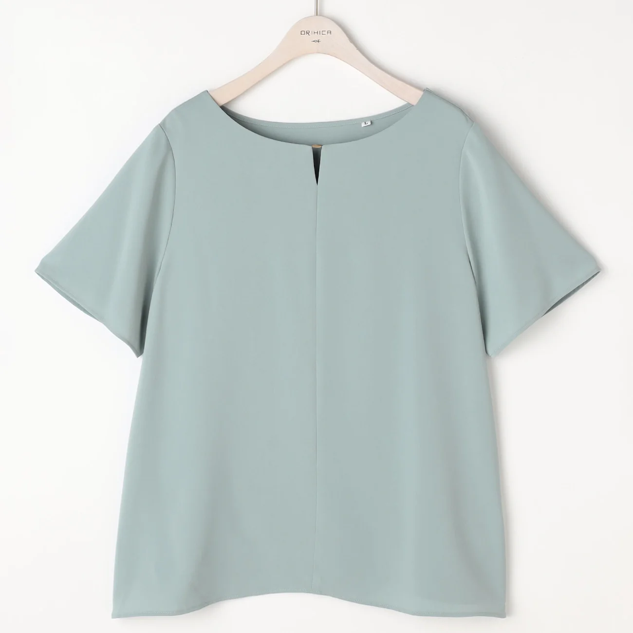 Tucked Blouse with Metal Accessory - Image 31