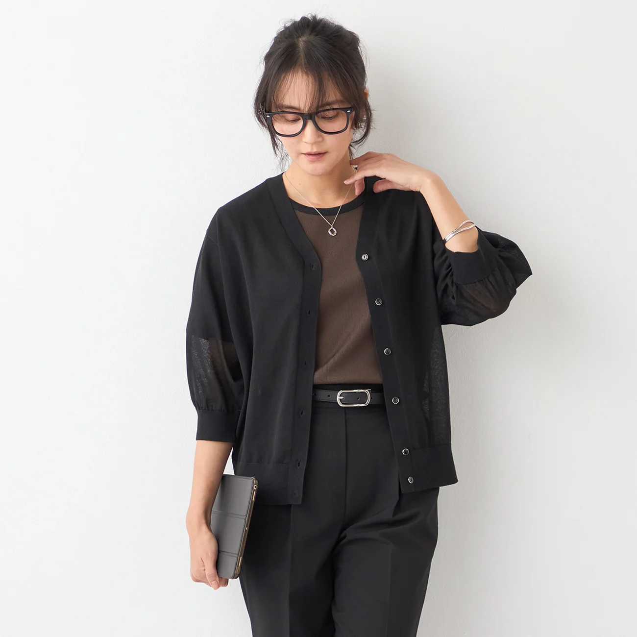 Sheer Glitter V-Neck Cardigan - Image 19