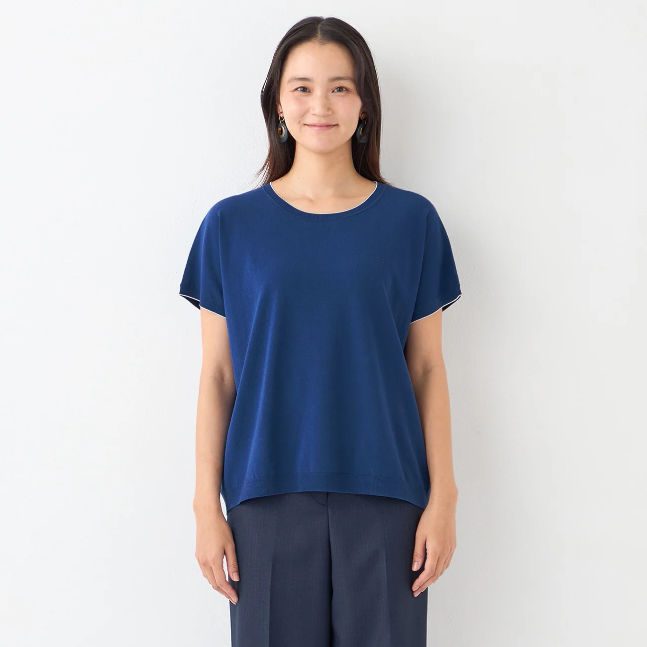 Contrast Collar Knit T-Shirt - Image 5